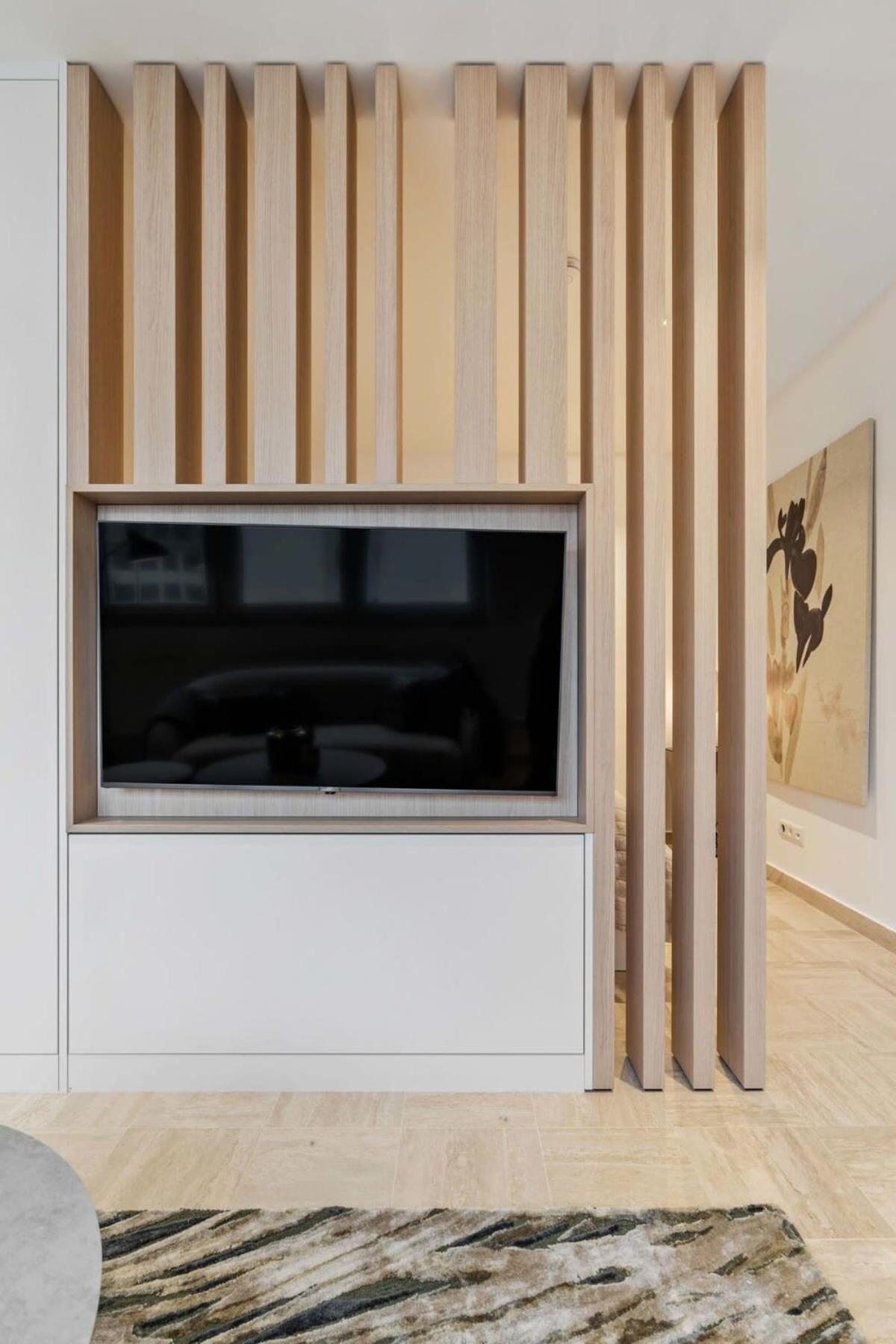 Modern Studio With King Bed, Walk To Attractions Luxembourg Exterior photo